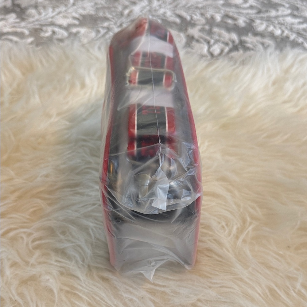 Maryland Clear Toiletry Bag with Red Trim - Picture 3 of 3